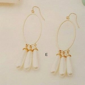 Plunder "Dari" Earrings New w/Box